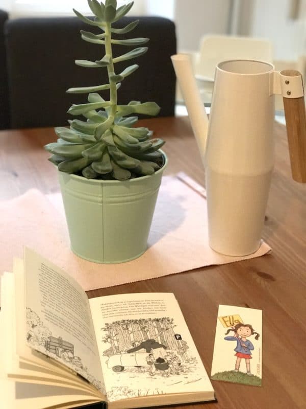 Rezension: Ella und das Abenteuer im Wald - Hanser | Ein tolles Buch für Schulkinder zum Lesen und Vorlesen | Mehr Infos auf Mamaskind.de #kinderbuch #rezension #vorlesen #lesen #bücher