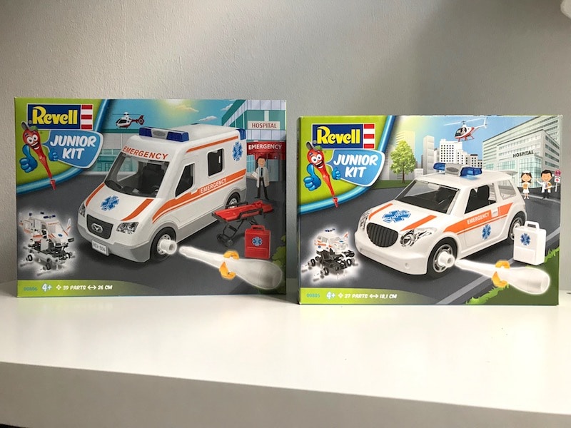 Verlosung: 2 Sets von Revell Junior Level 1: Krankenwagen und Notarzt. | Mehr Infos auf Mamaskind.de