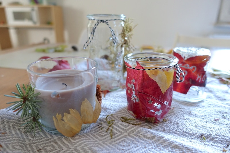 Teelichter basteln und Kerzen bekleben: das können auch schon kleine Kinder! | Mehr Infos auf Mamaskind.de