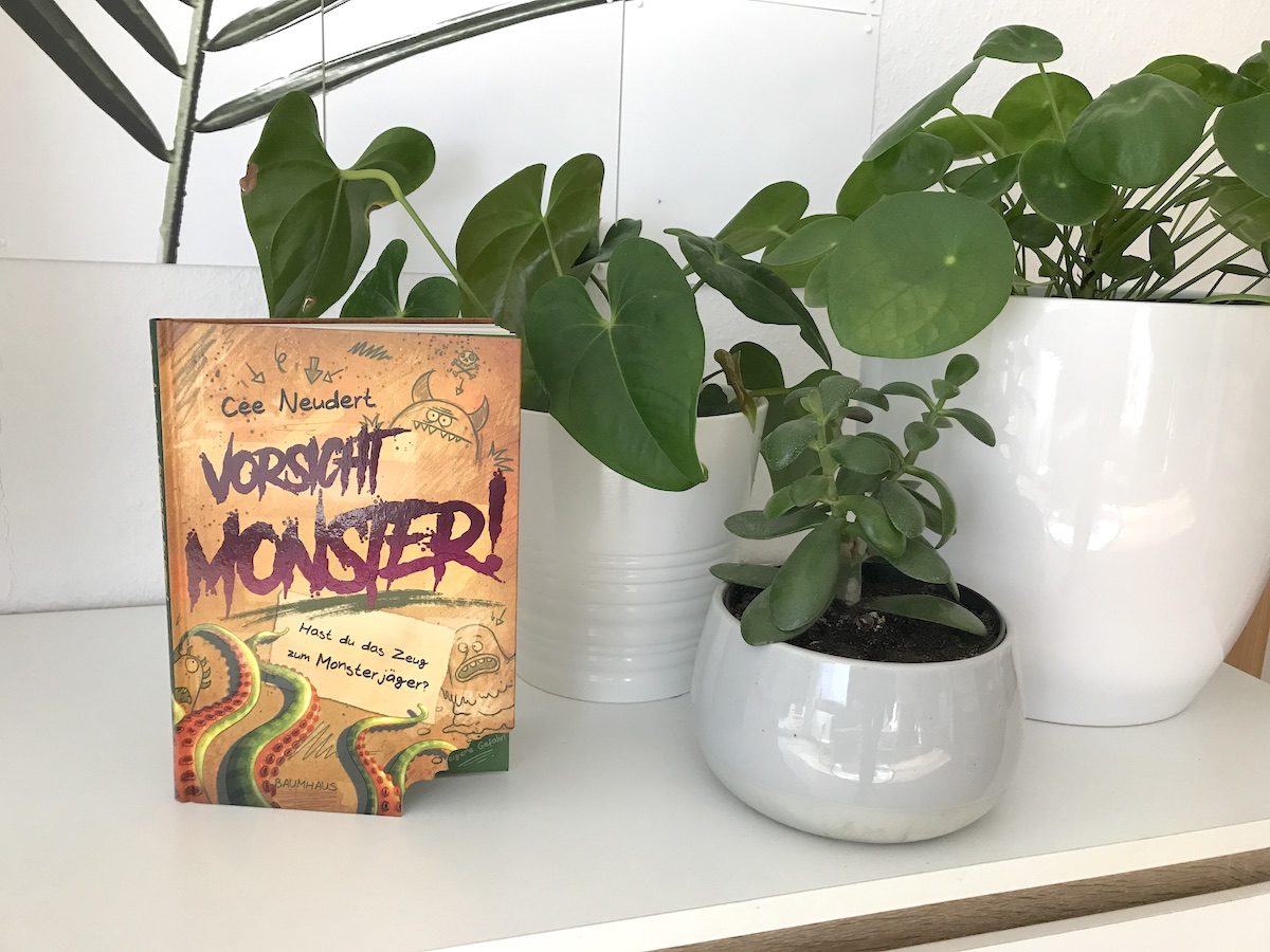 Vorsicht, Monster! Hast du das Zeug zum Monsterjäger? - Cee Neudert hat ein fantastisches Buch für Kinder ab 8 Jahren geschrieben. - Mehr Infos auf Mamaskind.de