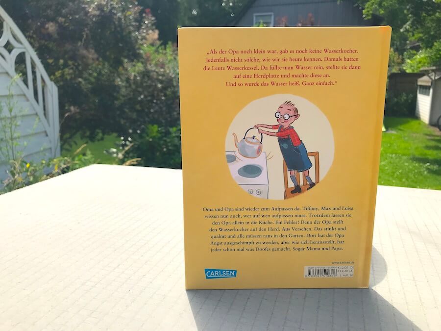 Rückseite: Der Tag, an dem der Opa den Wasserkocher auf den Herd gestellt hat - Rezension des Kinderbuchs von Marc-Uew-Kling auf Mamaskind.de