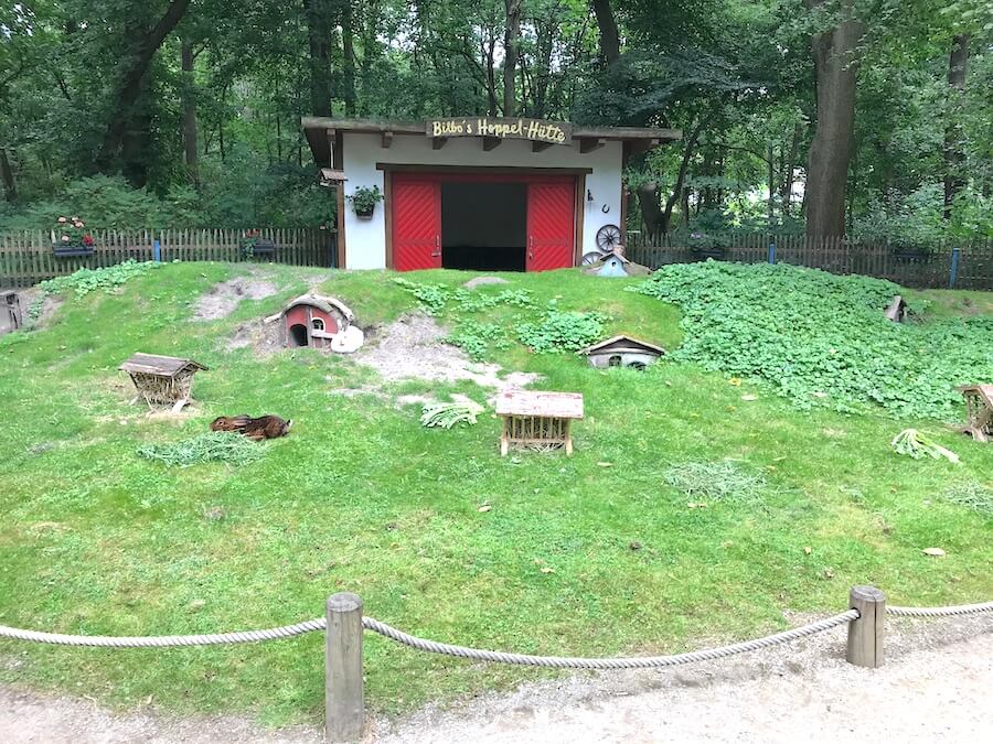 Bilbos Hoppel-Hütte mit Hasen - Mamaskind.de
