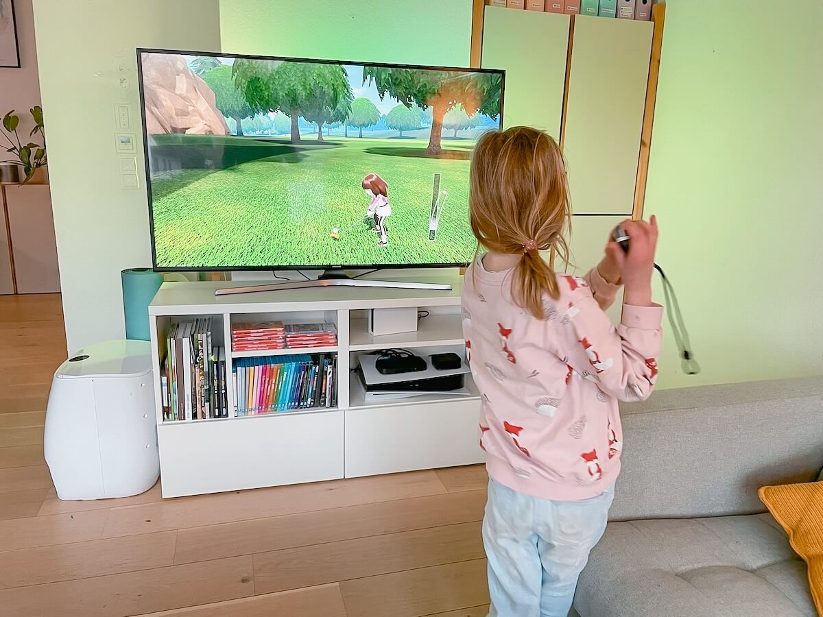 Nintendo Switch Golf mit Anleitung - meine Tochter spielt inzwischen allein