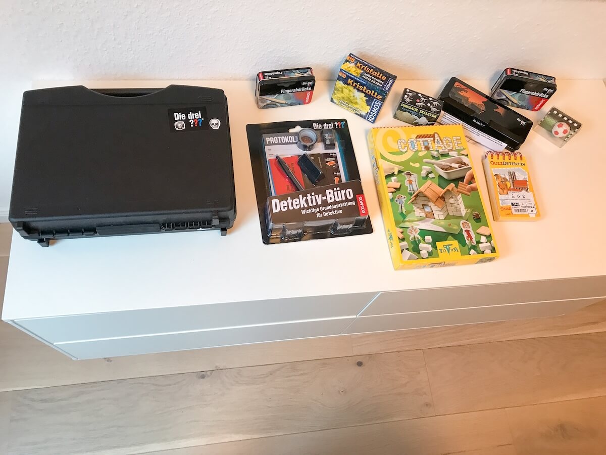 Geschenke für 9-jährige Kinder: Detektiv-Koffer, Bau-Set, Quiz und Experimente - bitte.kaufen
