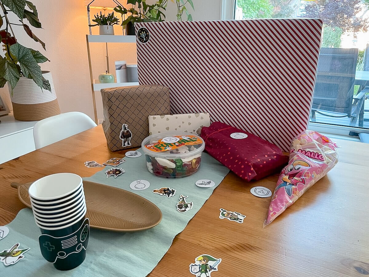 Geschenkideen für 8-Jährige: Technik - wie ein Monitor - bitte.kaufen
